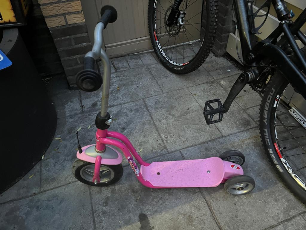 Puky step roze, Fietsen en Brommers, Steps, Ophalen, Gebruikt, Gewone step