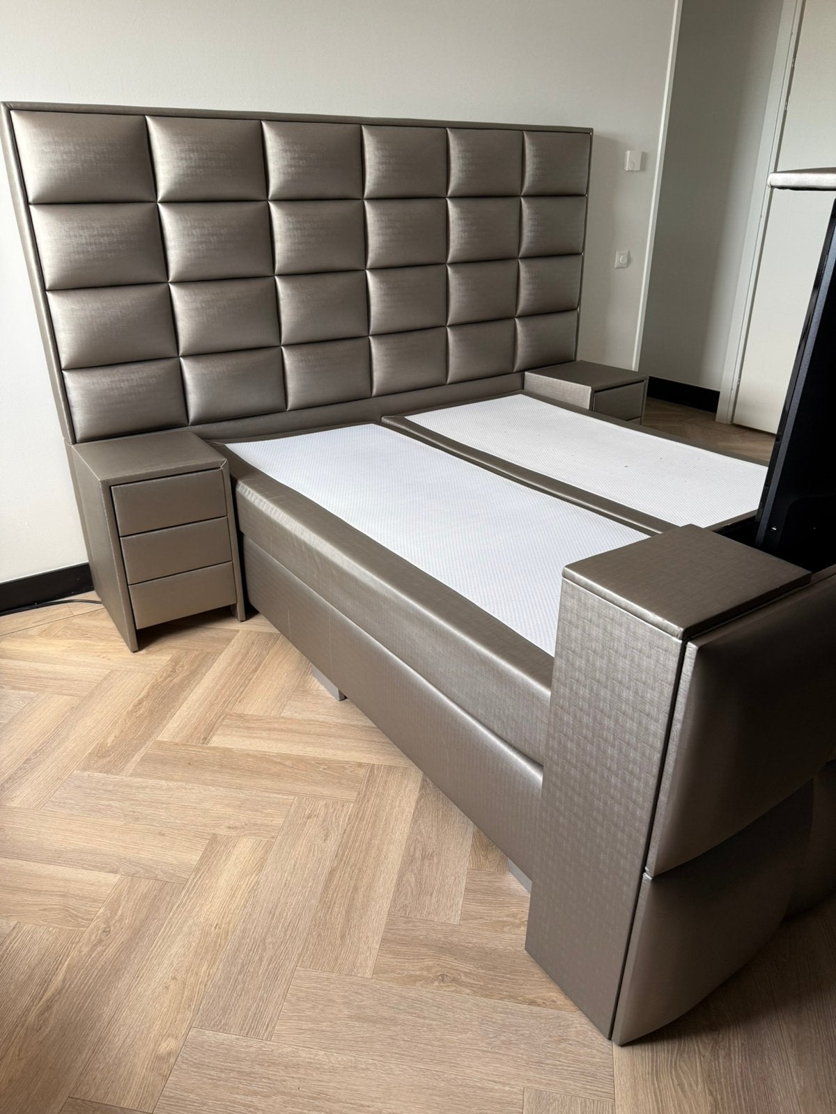 Eric Kuster style 2-persoons bed 1.60x2.00 zgan, Ophalen, Zo goed als nieuw, Tweepersoons, Eric Kuster