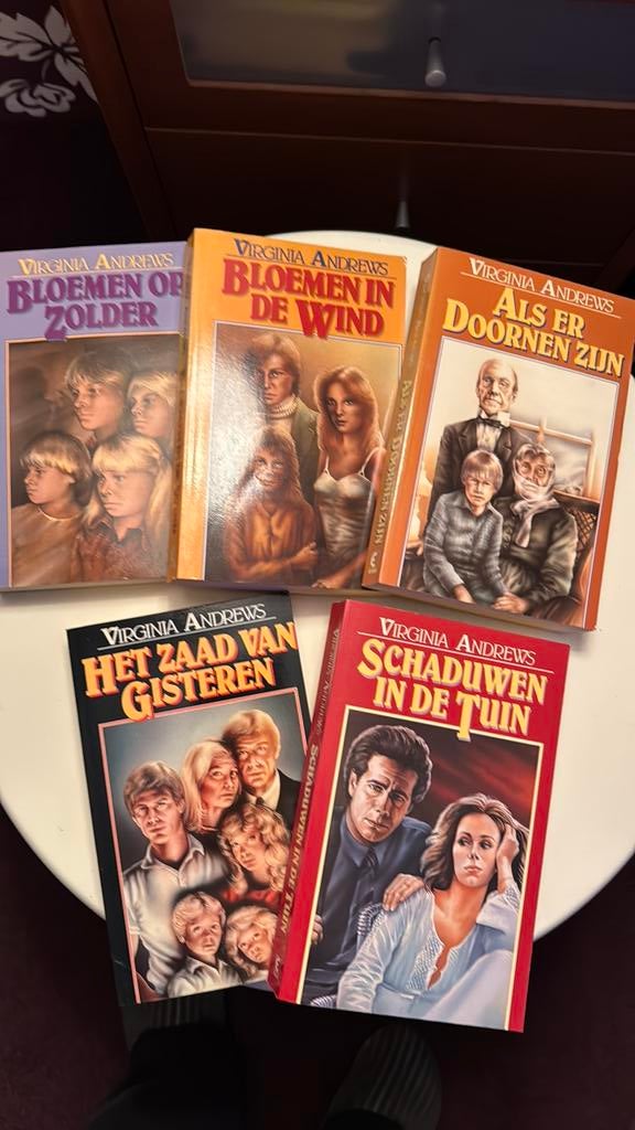 Virginia Andrew:Dollanganger-serie, Ophalen, Gelezen