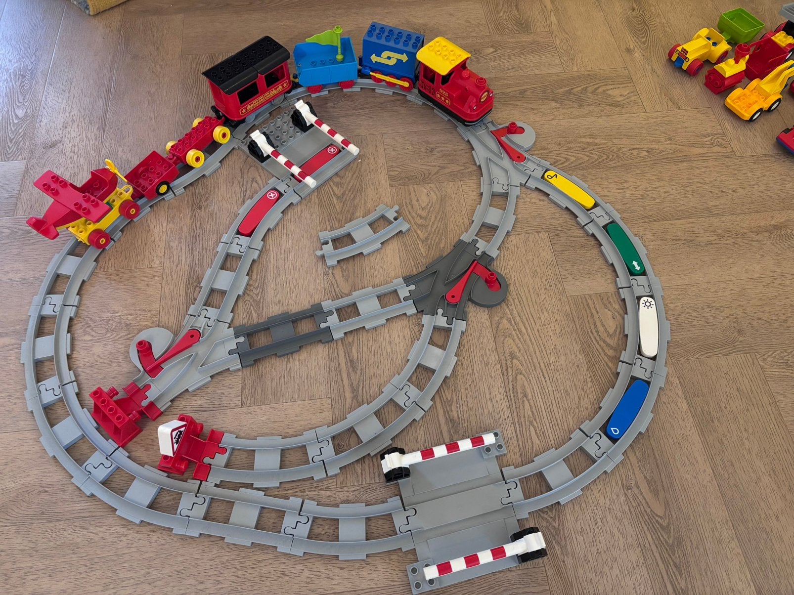 Duplo trein, dieren en doos vol, Ophalen, Zo goed als nieuw