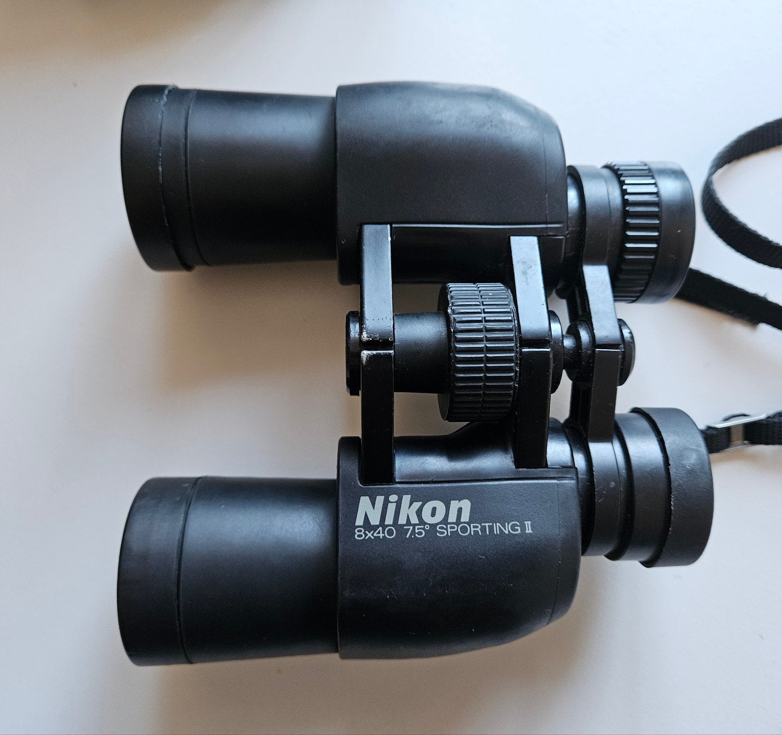 Nikon 8x40 7.5" SPORTING II verrekijker met tas, Ophalen, Porro (met knik), Zo goed als nieuw, 8 tot 12x