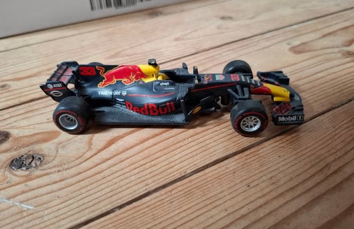 Max Verstappen RB13, Bburago, schaal 1:32!, Ophalen of Verzenden, Gebruikt, Auto, Overige merken