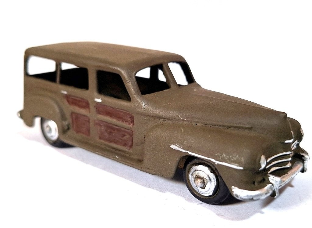 Plymouth Woody Estate Dinky Toys, Ophalen of Verzenden, Gebruikt, Auto, Dinky Toys