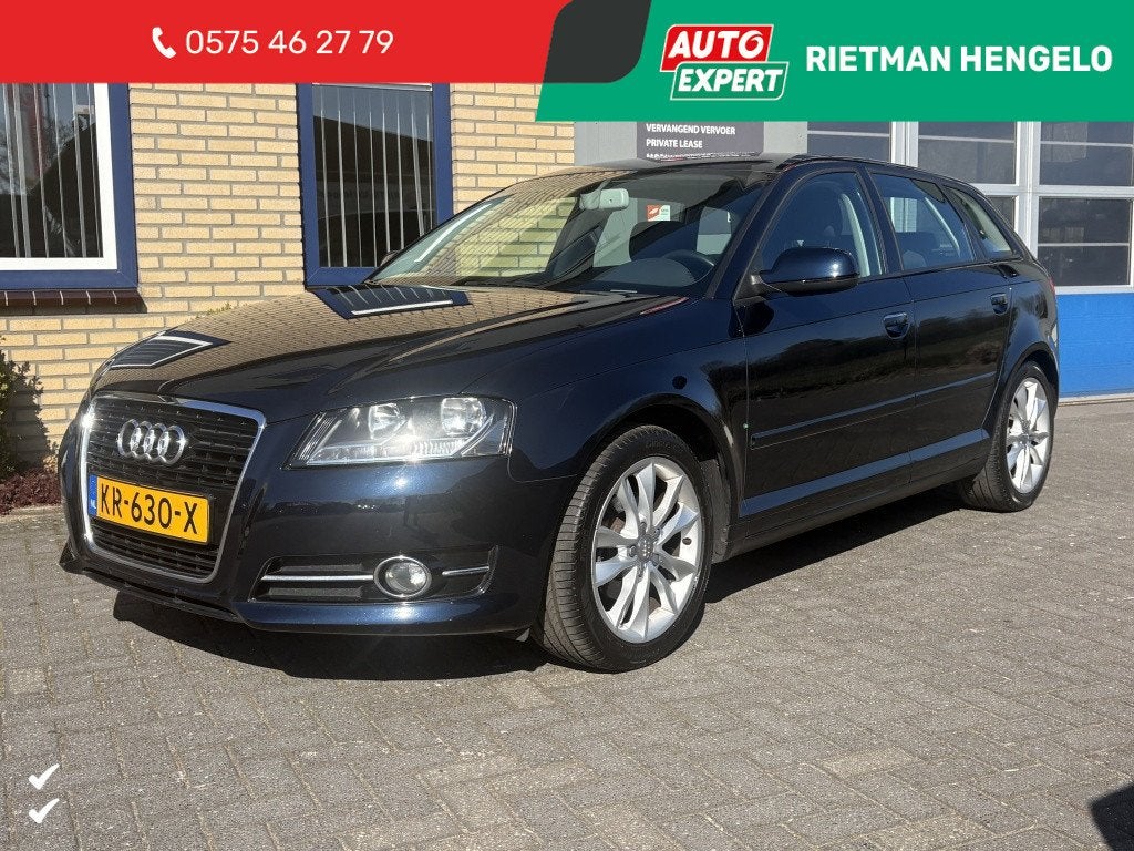 Audi A3 Sportback 1.2 TFSI Amb. PL.S. | TREKHAAK | AIRCO | K, Auto's, Audi, Euro 5, Gebruikt, 4 cilinders, Blauw