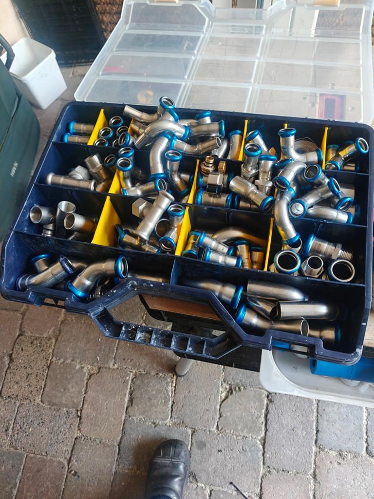 Mapress hulpstukken, Ophalen