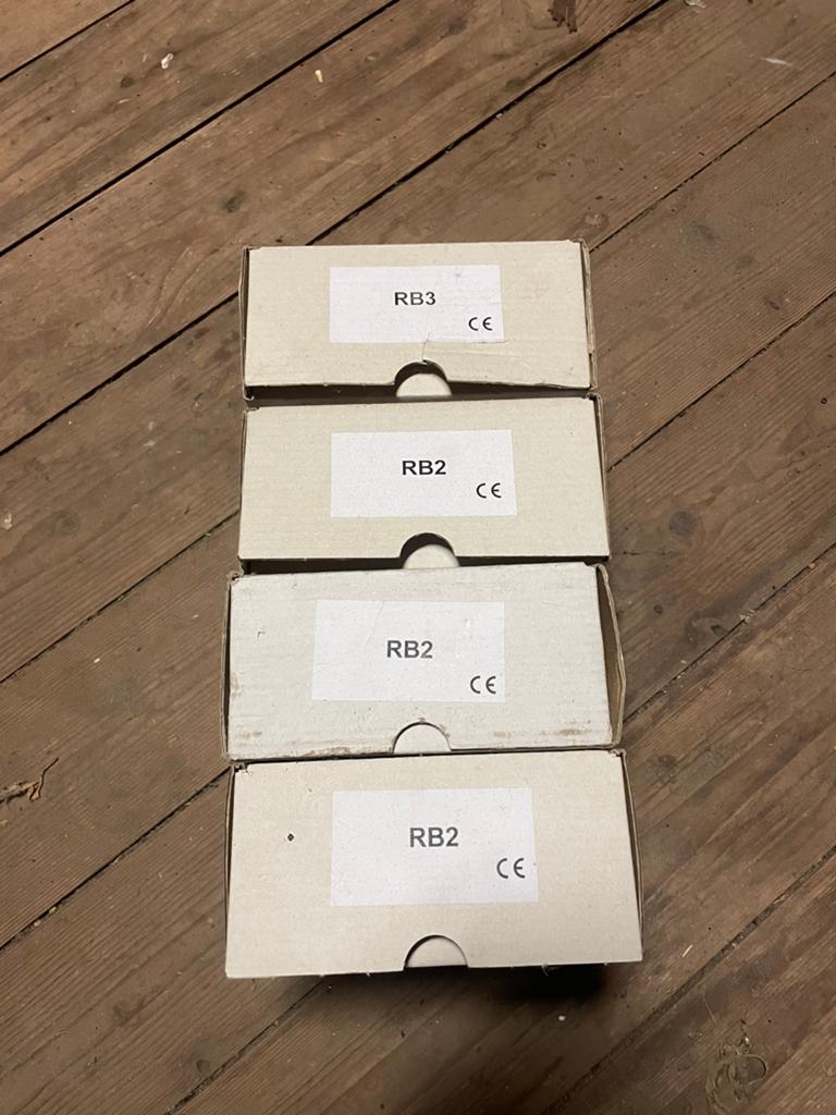 Tedsen rb2 relaiskast, Ophalen of Verzenden, Zo goed als nieuw, Ogen