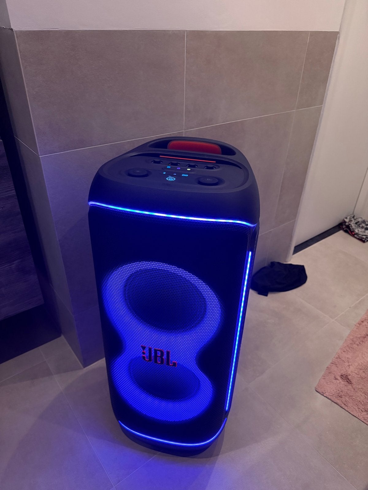 JBL Partybox 720 - Krachtige Party Speaker met Lichteffecten