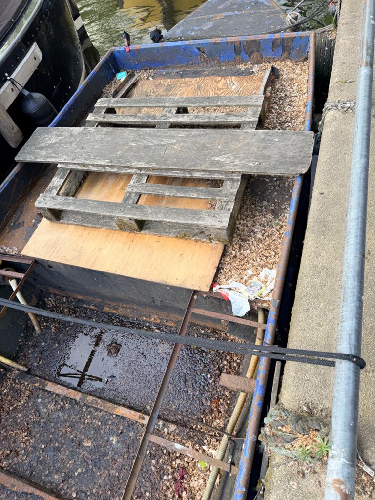 Opknapper stalen boot zonder motor, Ophalen, Gebruikt, IJzer