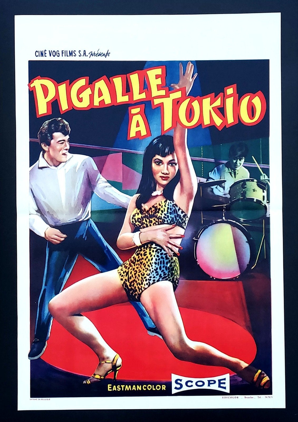 Pigalle à Tokio 1957 poster danseres luipaard outfit, Verzamelen, Posters, Verzenden, Zo goed als nieuw, A1 t/m A3, Film en Tv