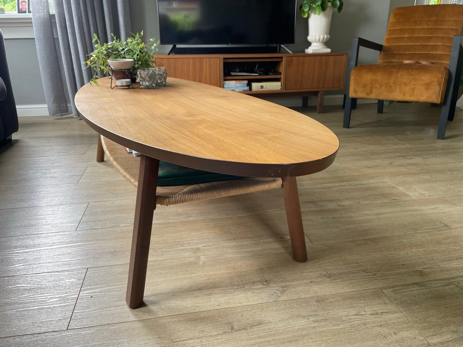 Ovale houten salontafel met rieten onderblad, Gebruikt, 150 tot 200 cm, Minder dan 50 cm, Ovaal