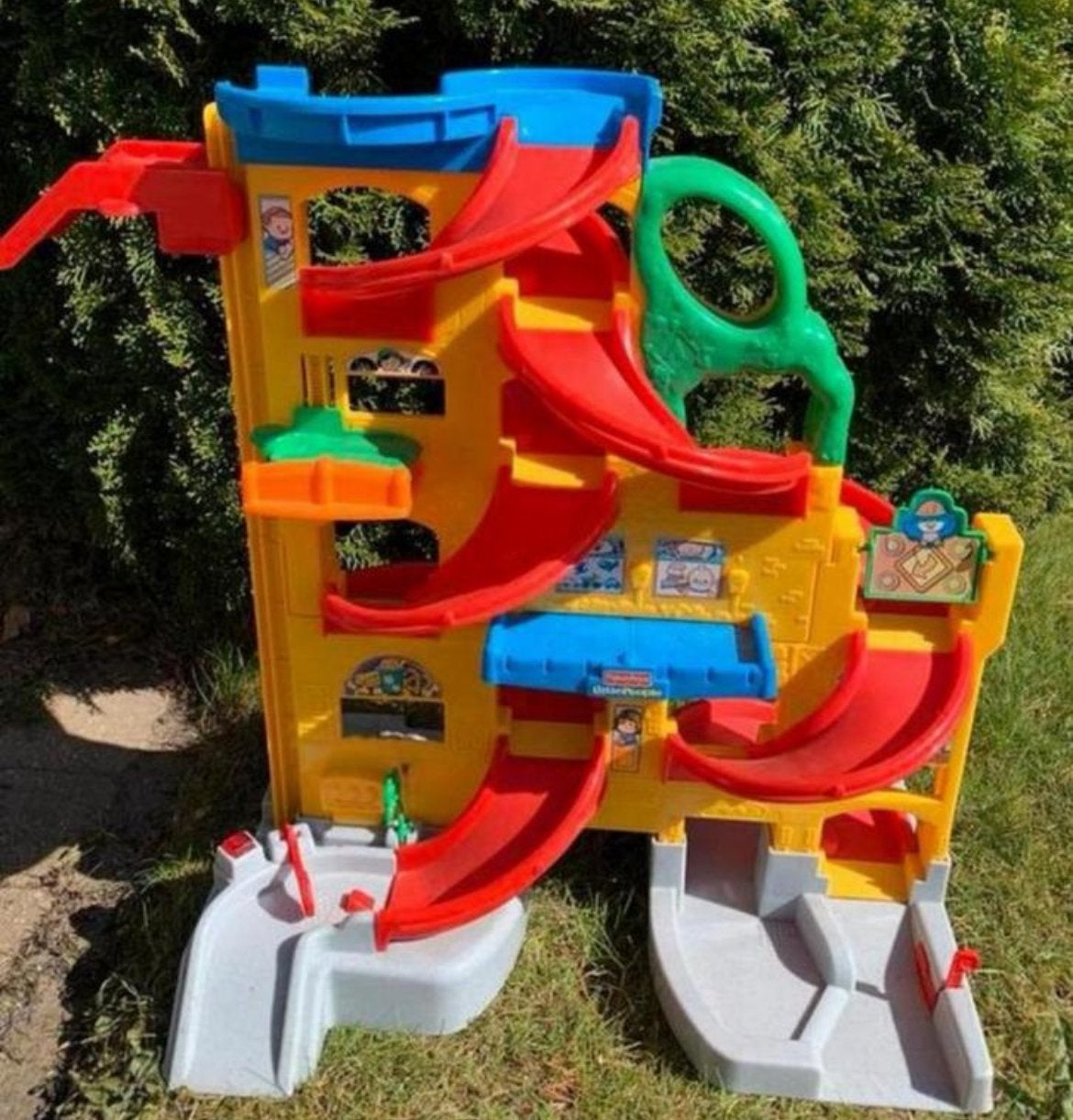 Fisher-Price Garage Speelset met hellingen en geluid, Kinderen en Baby's, Ophalen, Zo goed als nieuw, Auto of Voertuig, Met geluid
