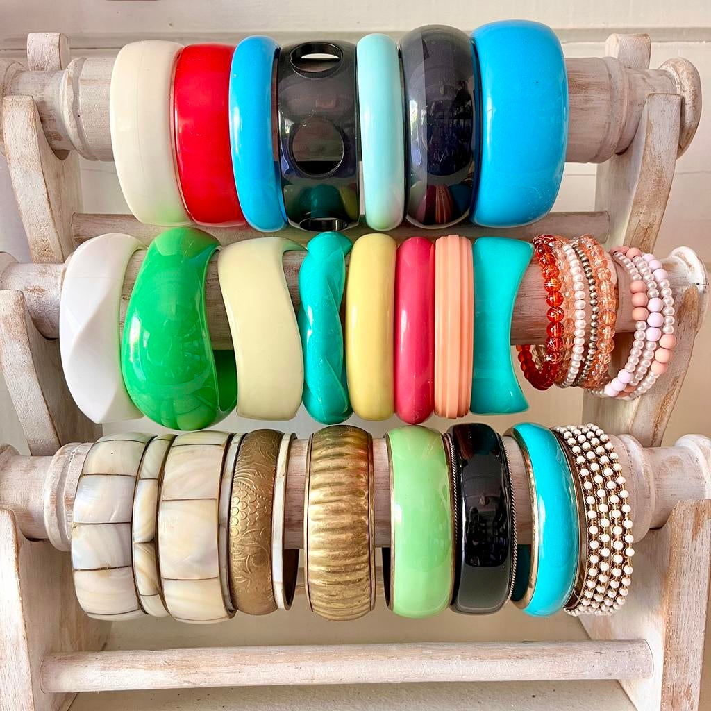 Vintage armbanden bangles kleur parelmoer messing kettingen, Sieraden, Tassen en Uiterlijk, Ophalen of Verzenden, Zo goed als nieuw