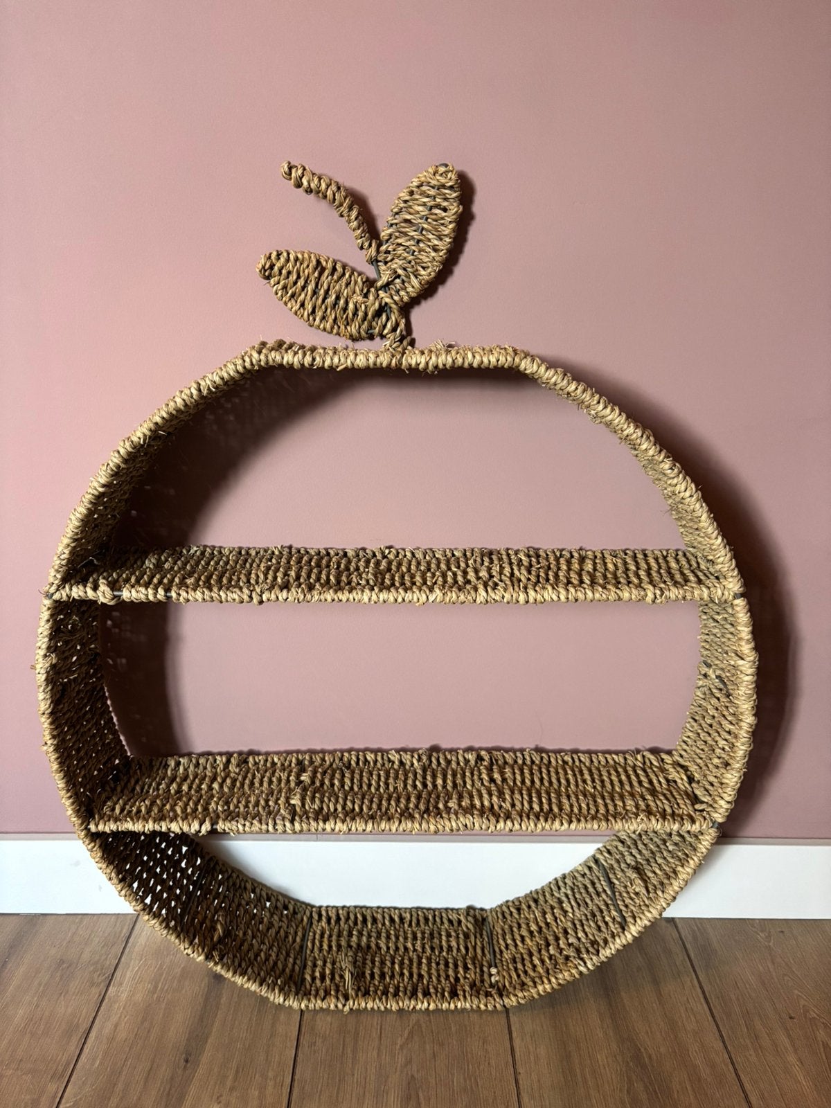 Wandrekje kinderkamer (rotan/touw), Ophalen, Zo goed als nieuw