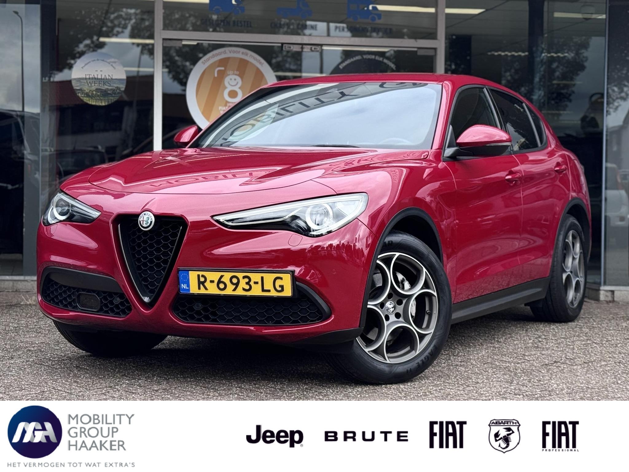 Alfa Romeo Stelvio 2.0 200pk Automaat AWD Sprint | Apple-And, Auto's, Automaat, 1995 cc, 1655 kg, Bedrijf