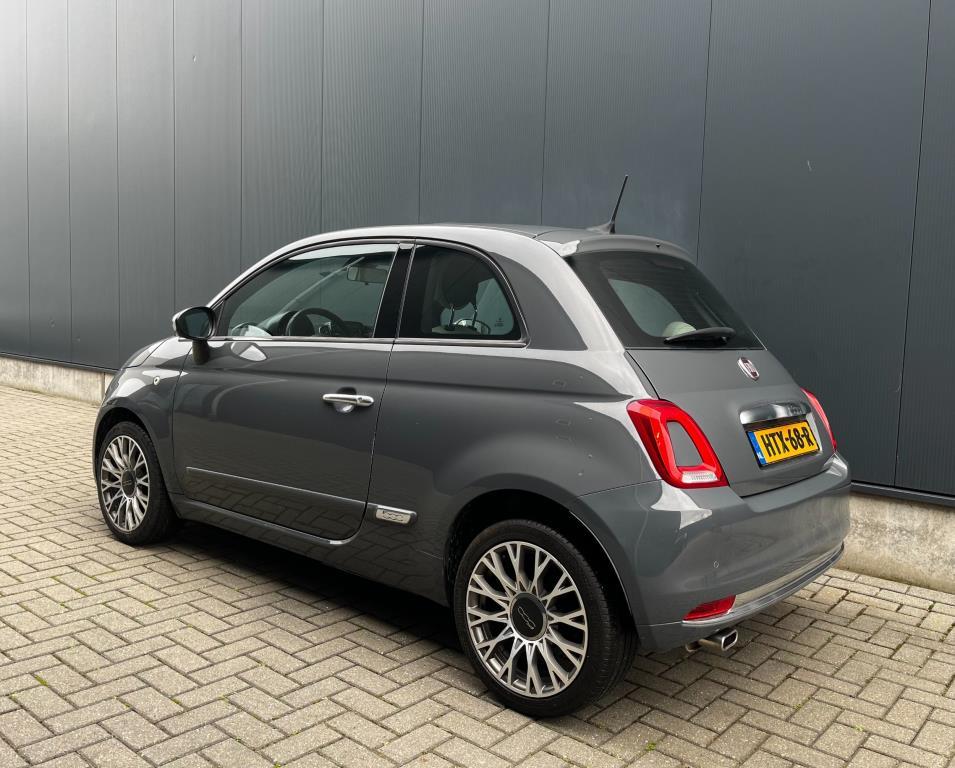 Fiat 500 1.2 Lounge Groot Navigatiescherm, Voorwielaandrijving, Gebruikt, 4 cilinders, 4 stoelen