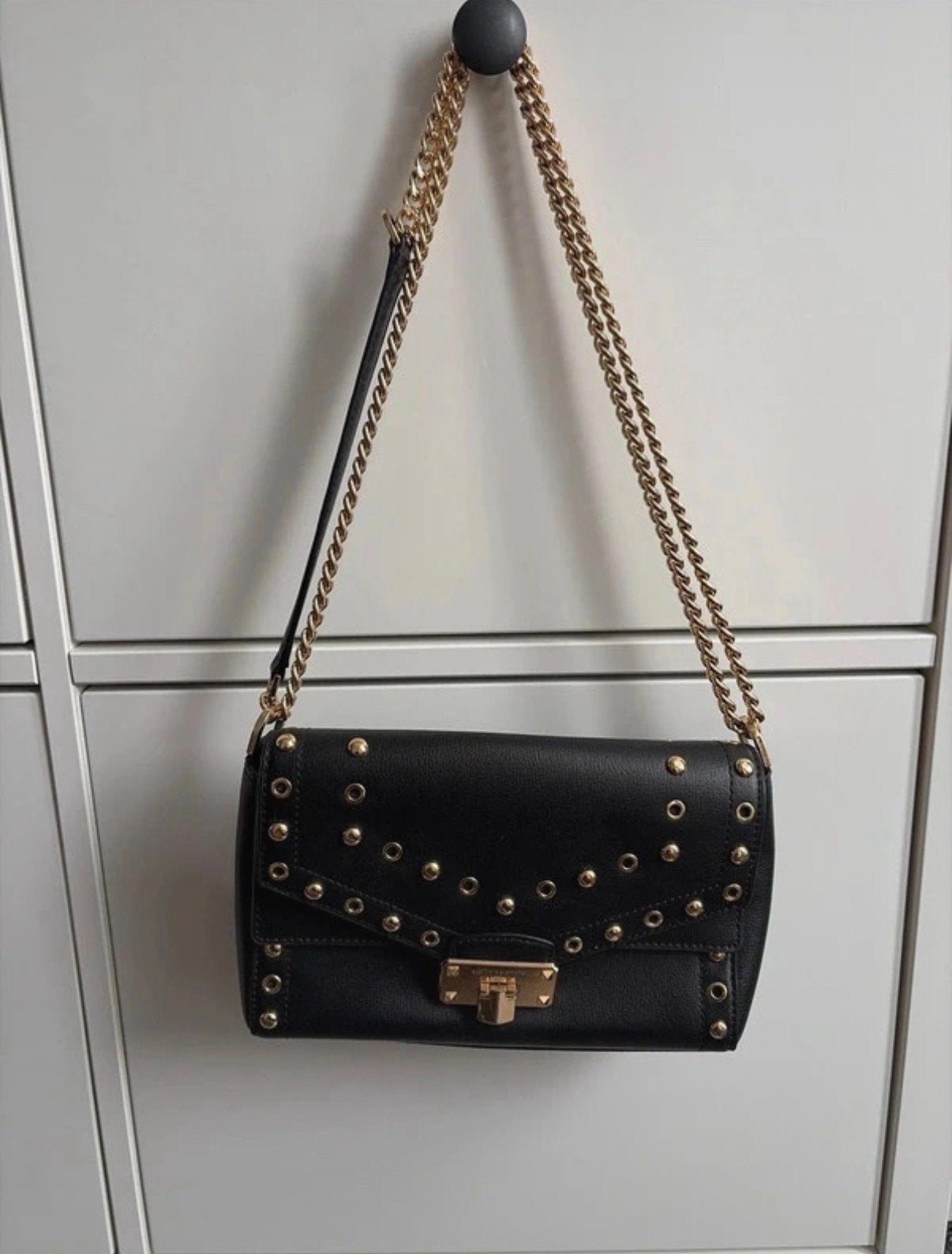 Michael Kors handtas, Ophalen of Verzenden, Zo goed als nieuw, Zwart, Schoudertasje