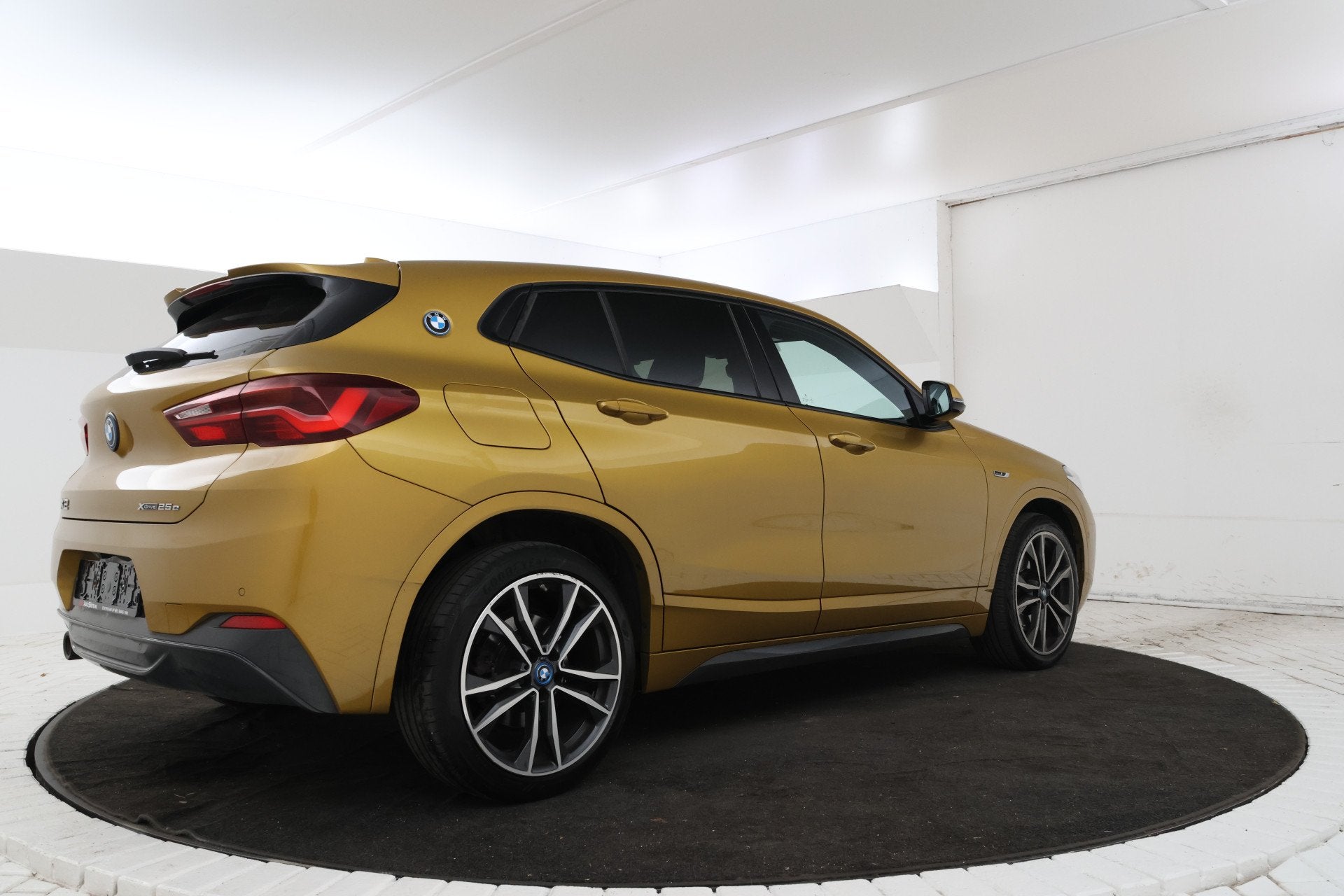 BMW X2 xDrive25e Automaat, Climate, Navigatie,, Automaat, 12 maanden, X2, Gebruikt