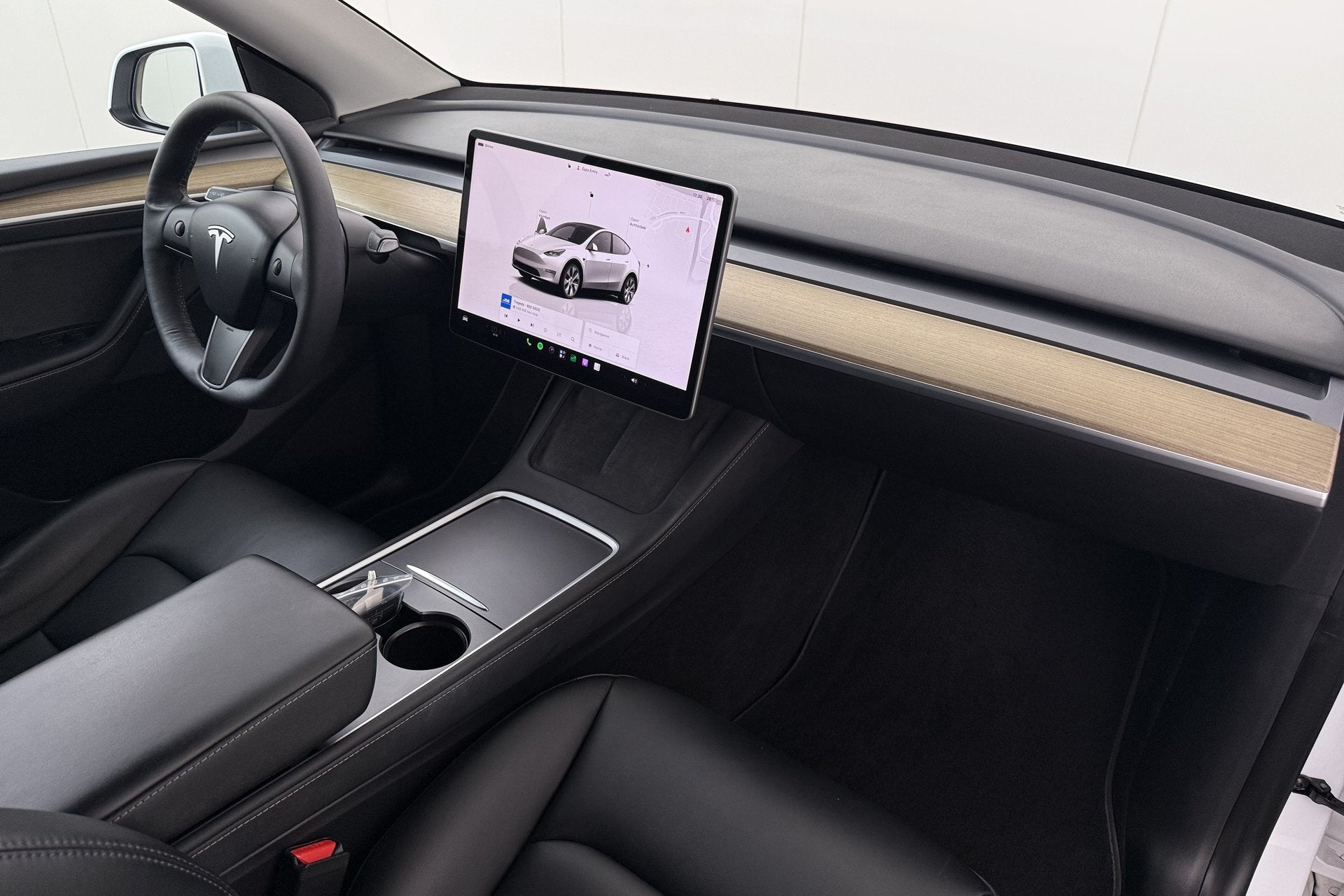 Foto 17 van Tesla Model Y RWD 58 kWh (92%SOH) Full Self-Driving Capabili