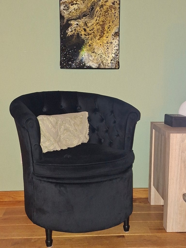2 dezelfde zwarte kuipstoeltjes, Huis en Inrichting, Stoelen, Ophalen, Zwart, Twee