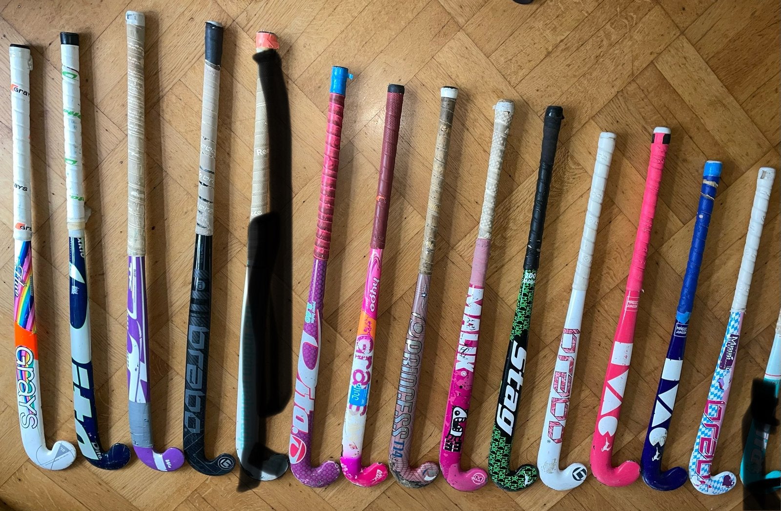 hockey sticks 30 32 33 34 35 36,5 inch gras & zaal indoor, Ophalen of Verzenden, Zo goed als nieuw
