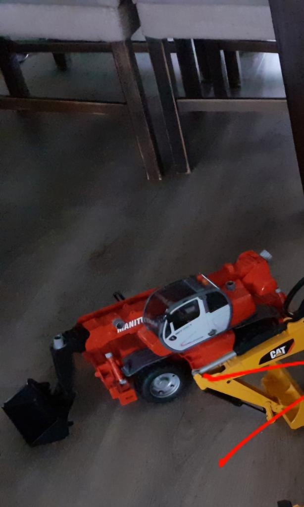 Bruder Manitou, Kinderen en Baby's, Speelgoed | Speelgoedvoertuigen, Ophalen of Verzenden, Zo goed als nieuw