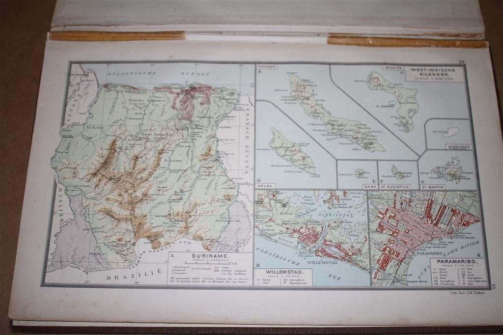 Bos - Niermeyer Schoolatlas der geheele Aarde. 1929., Gelezen, Ophalen of Verzenden, Landkaart, 1800 tot 2000