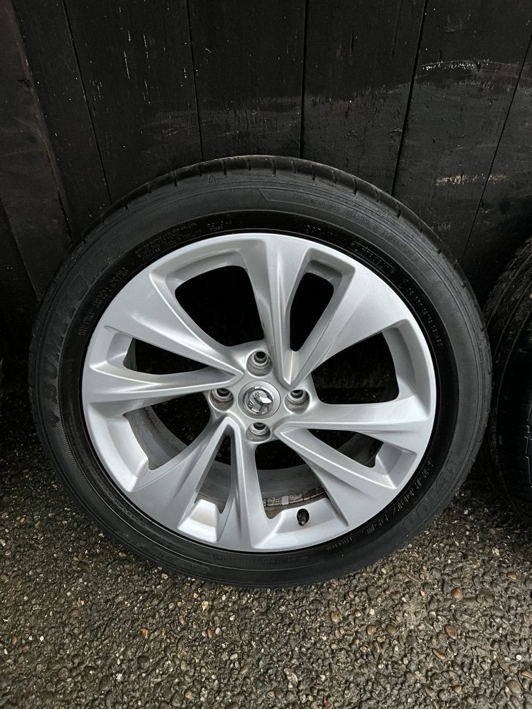 Originele Opel crossland X velgen 4x108 zomerset 17 inch, Niet ingevuld, Banden en Velgen, Niet ingevuld, 17 inch