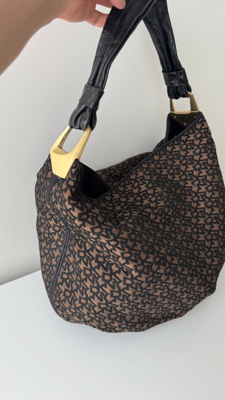 DKNY schoudertas, Ophalen of Verzenden, Gebruikt