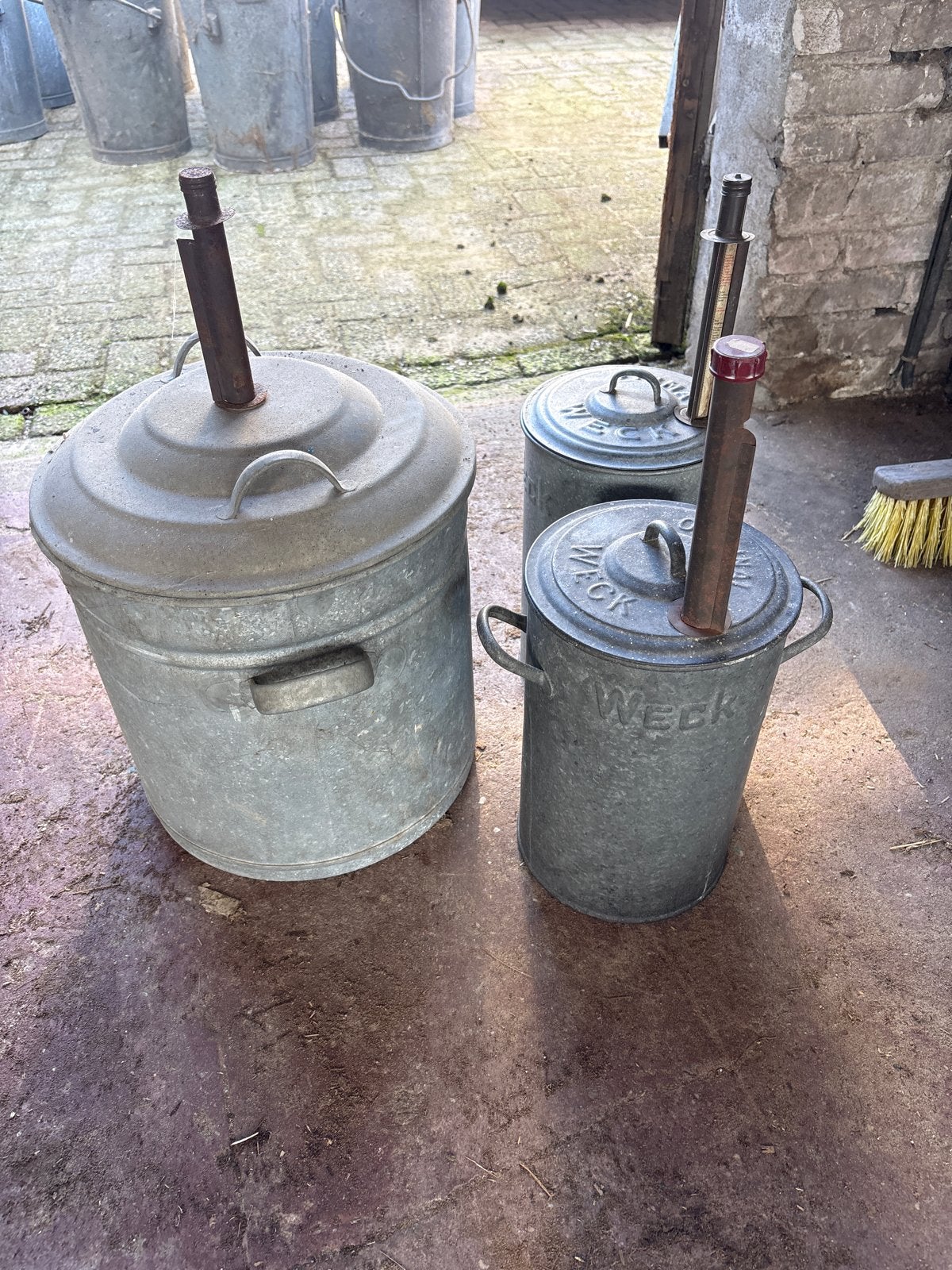 Set van 3 vintage gegalvaniseerde emmers/tonnen, Ophalen