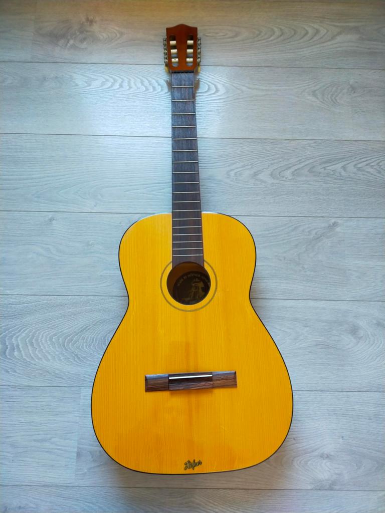 Höfner Spaanse klassieke Gitaar, Ophalen, Zo goed als nieuw, Klassieke of Spaanse gitaar