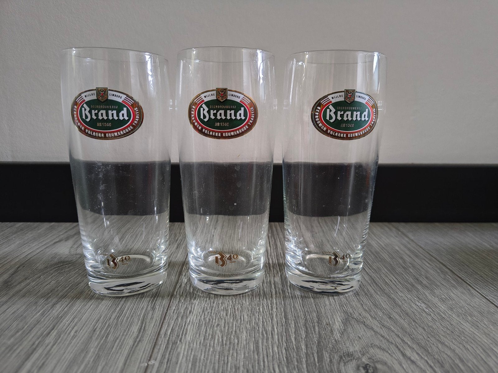 3 Brand bierglazen, Ophalen of Verzenden, Zo goed als nieuw, Bierglas