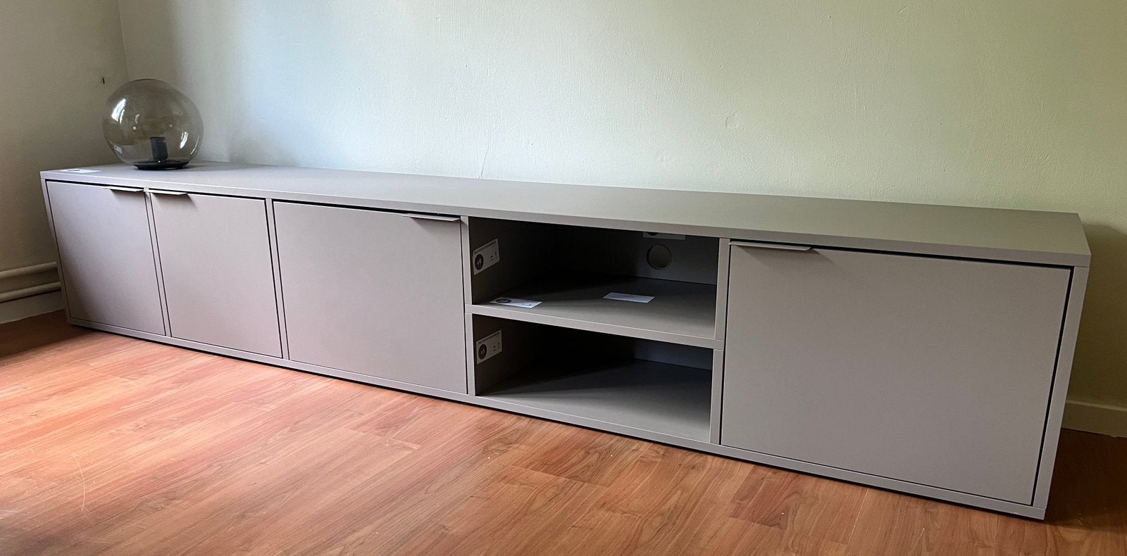 Tylko tv meubel, nieuw. Kleur:Stone Grey, Ophalen, Nieuw, 200 cm of meer, Minder dan 100 cm
