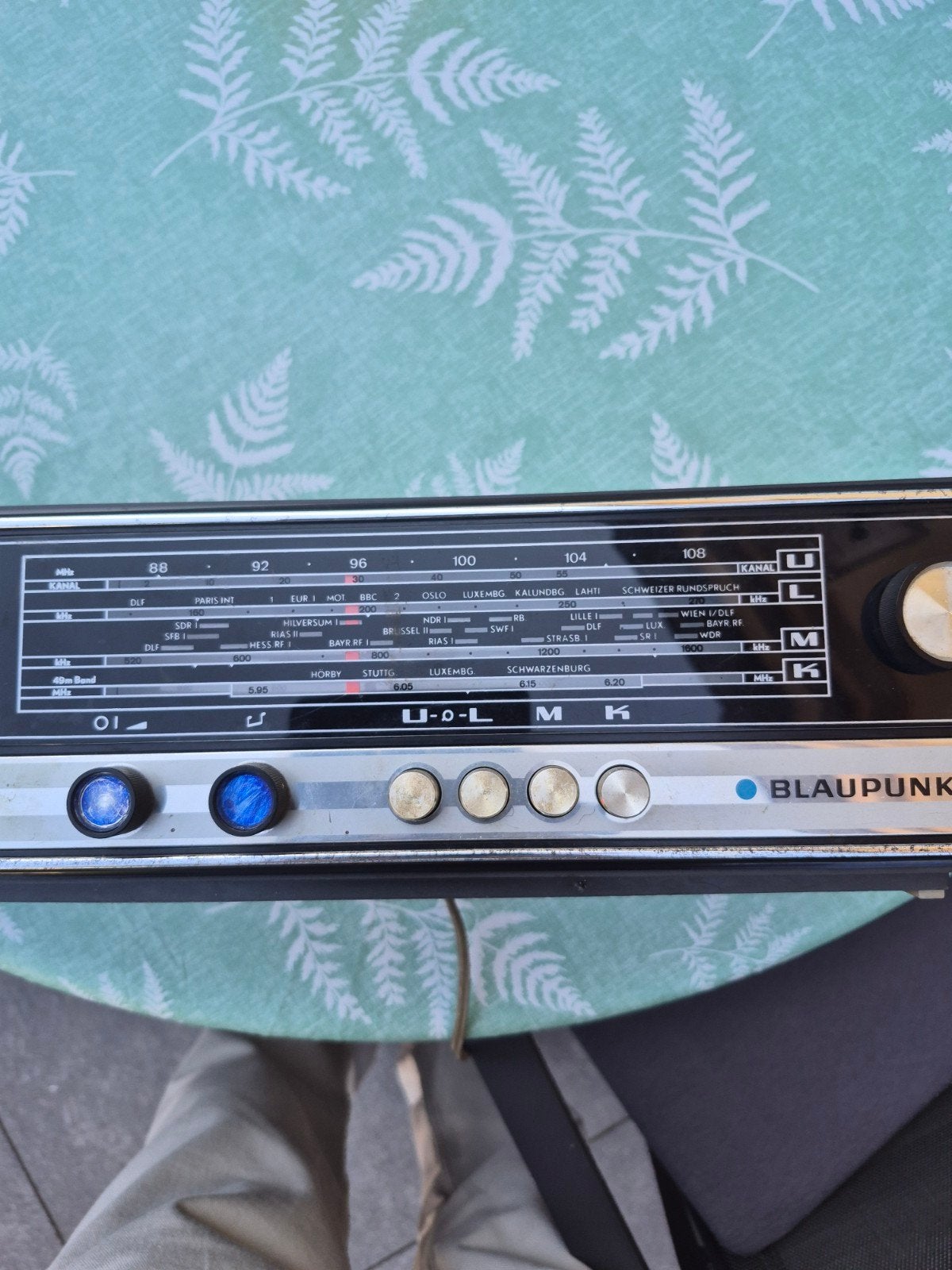 mono radio uit 1972, Ophalen, Gebruikt, 120-bas, Overige merken