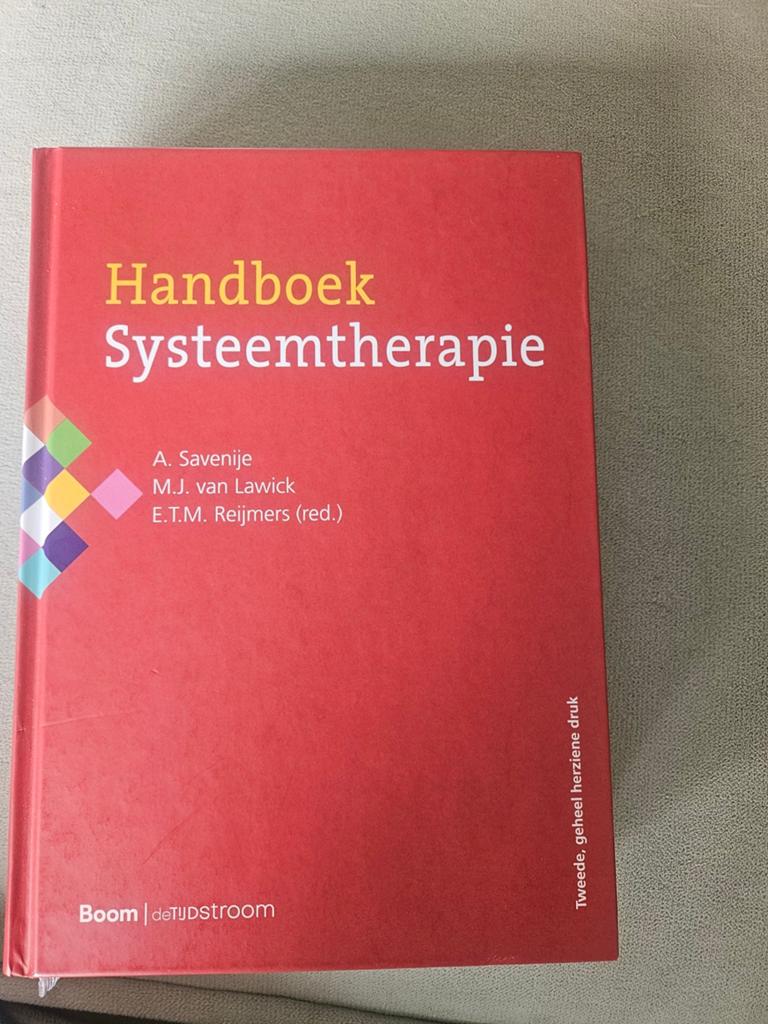 Handboek Systeemtherapie - Nieuwstaat, Nieuw, A. Savenije, M.J. van Lawick, E.T.M. Reijmers (red.), Ophalen of Verzenden, WO
