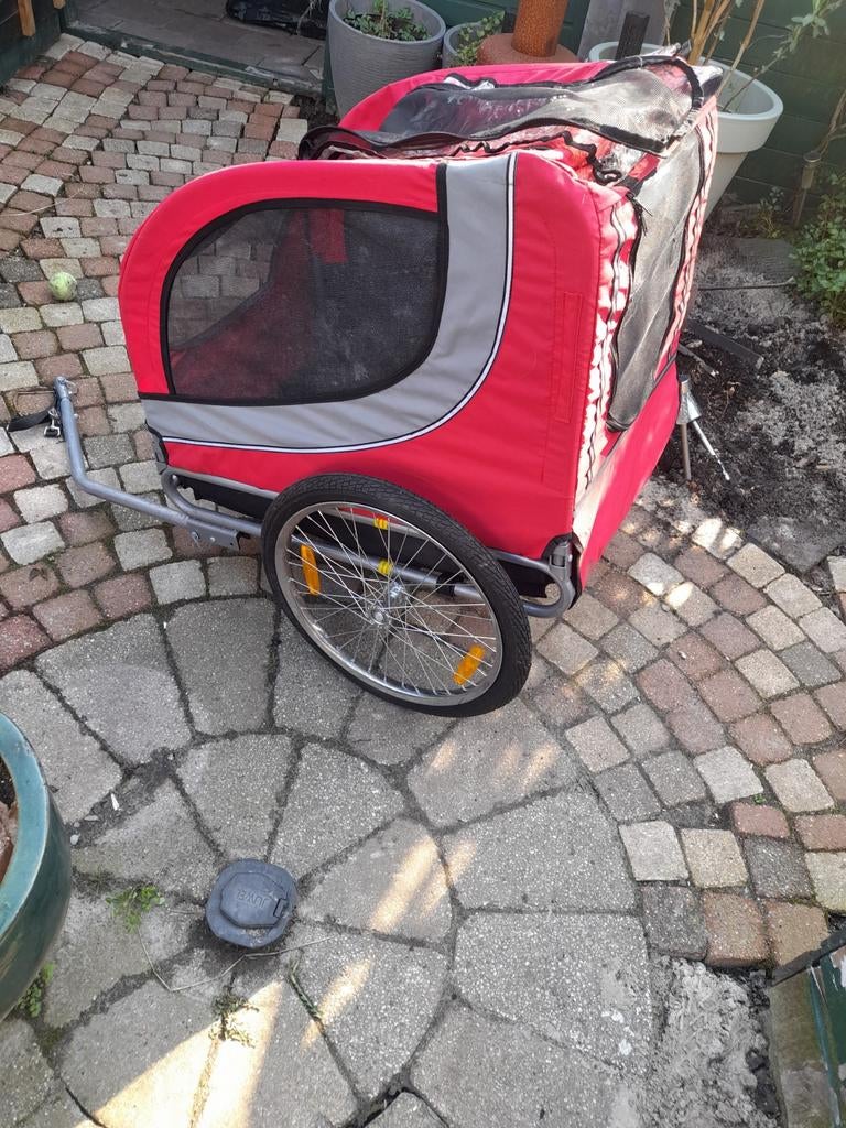 Hondenkar fietsaanhanger rood, Fietsen en Brommers, Fietsaccessoires | Aanhangers en Karren, Hondenkar, Ophalen