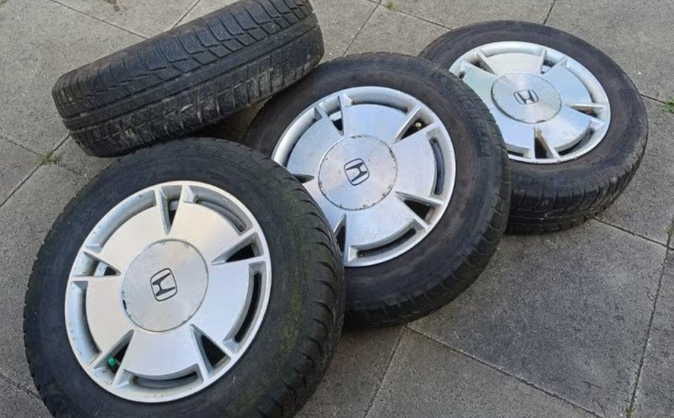 Honda Civic Hybrid 15 inch lichtmetalen velgen + banden, Ophalen, Gebruikt, Honda