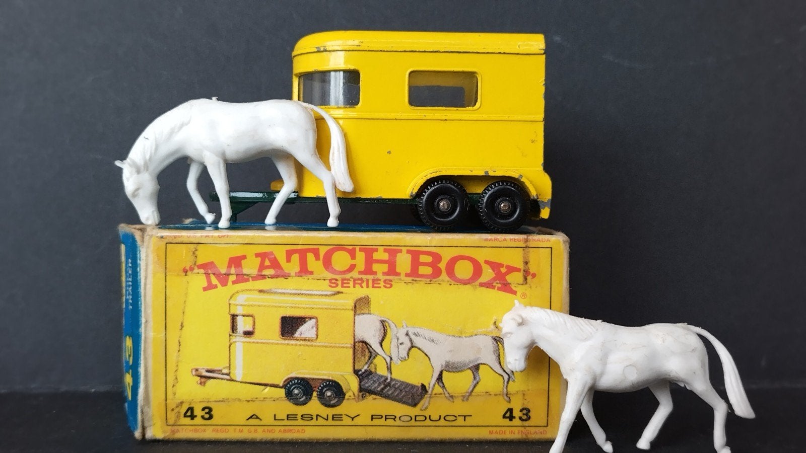 Pony Trailer met paarden Lesney Matchbox Pol, Gebruikt, Verzenden, M, Bus of Vrachtwagen