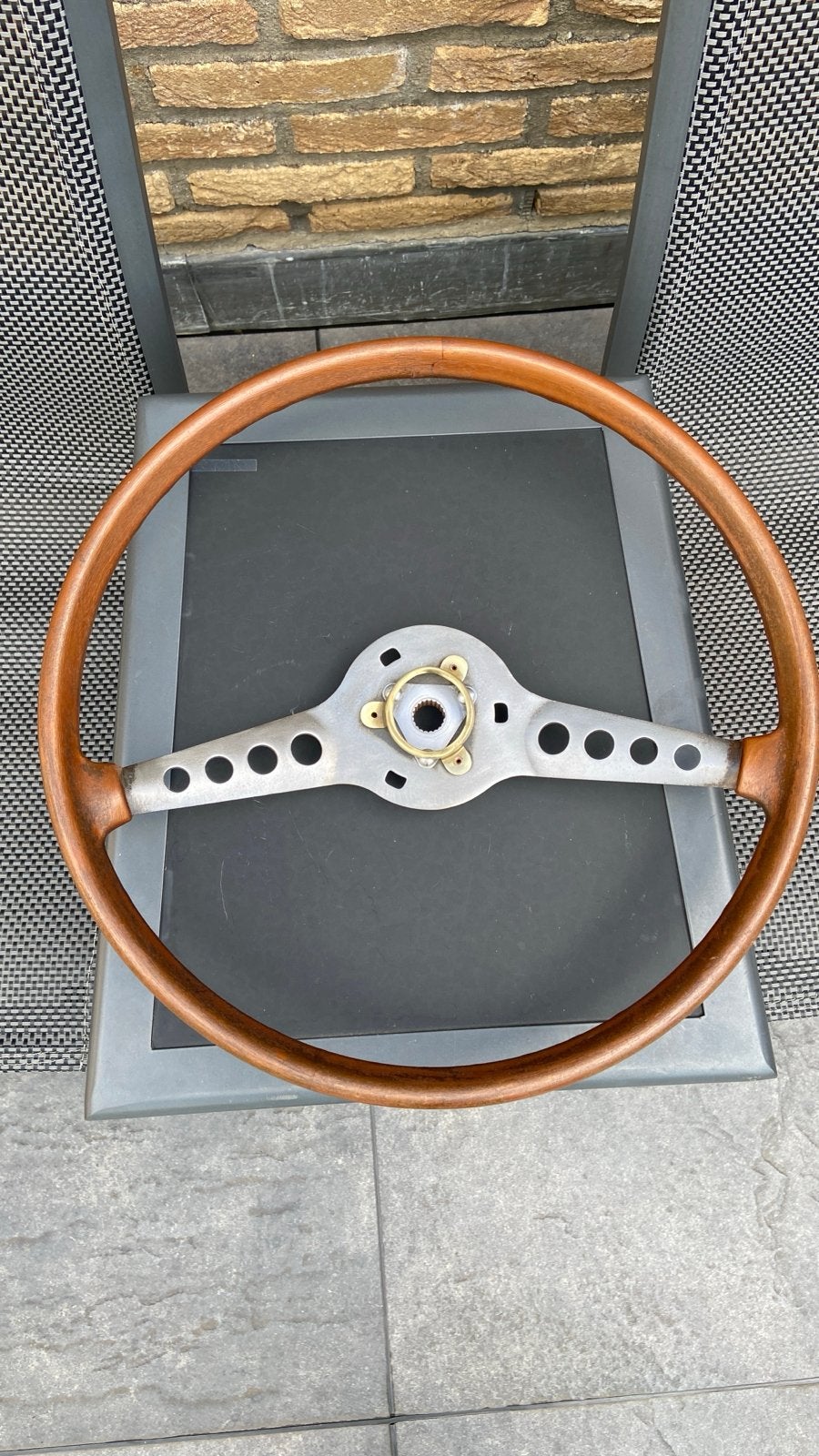 Klassiek houten sportstuur - Oldtimer onderdelen Fiat 850, Ophalen of Verzenden, Gebruikt, Oldtimer onderdelen