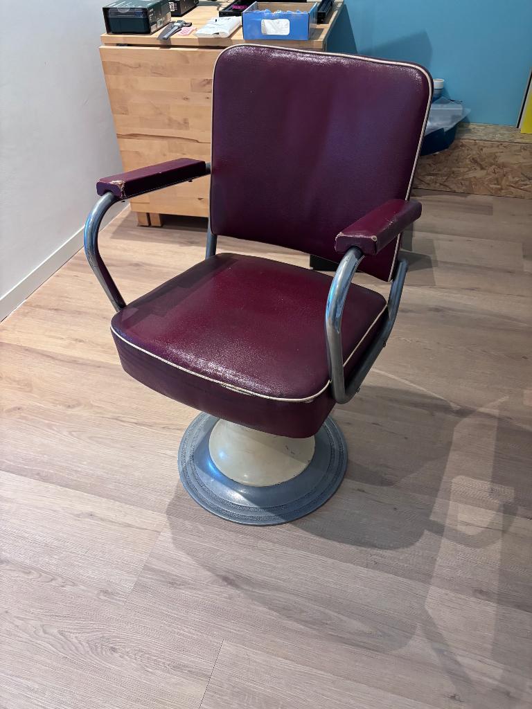 Vintage kappersstoel, Ophalen, Gebruikt, Vintage, Leer