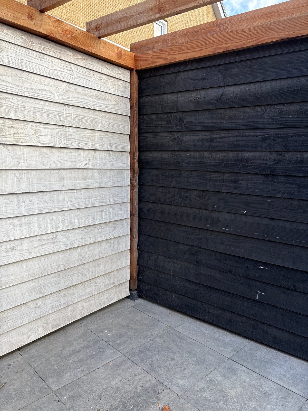 Houten wand voor overkapping / schuttingdelen - Zwart en Wit, Ophalen of Verzenden, Gebruikt