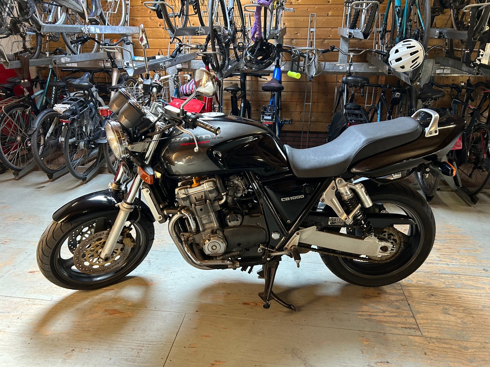 Honda CB1000 Big One / Super Four IZGST, 4 cilinders, Motorrijbewijs A, Gebruikt, Particulier