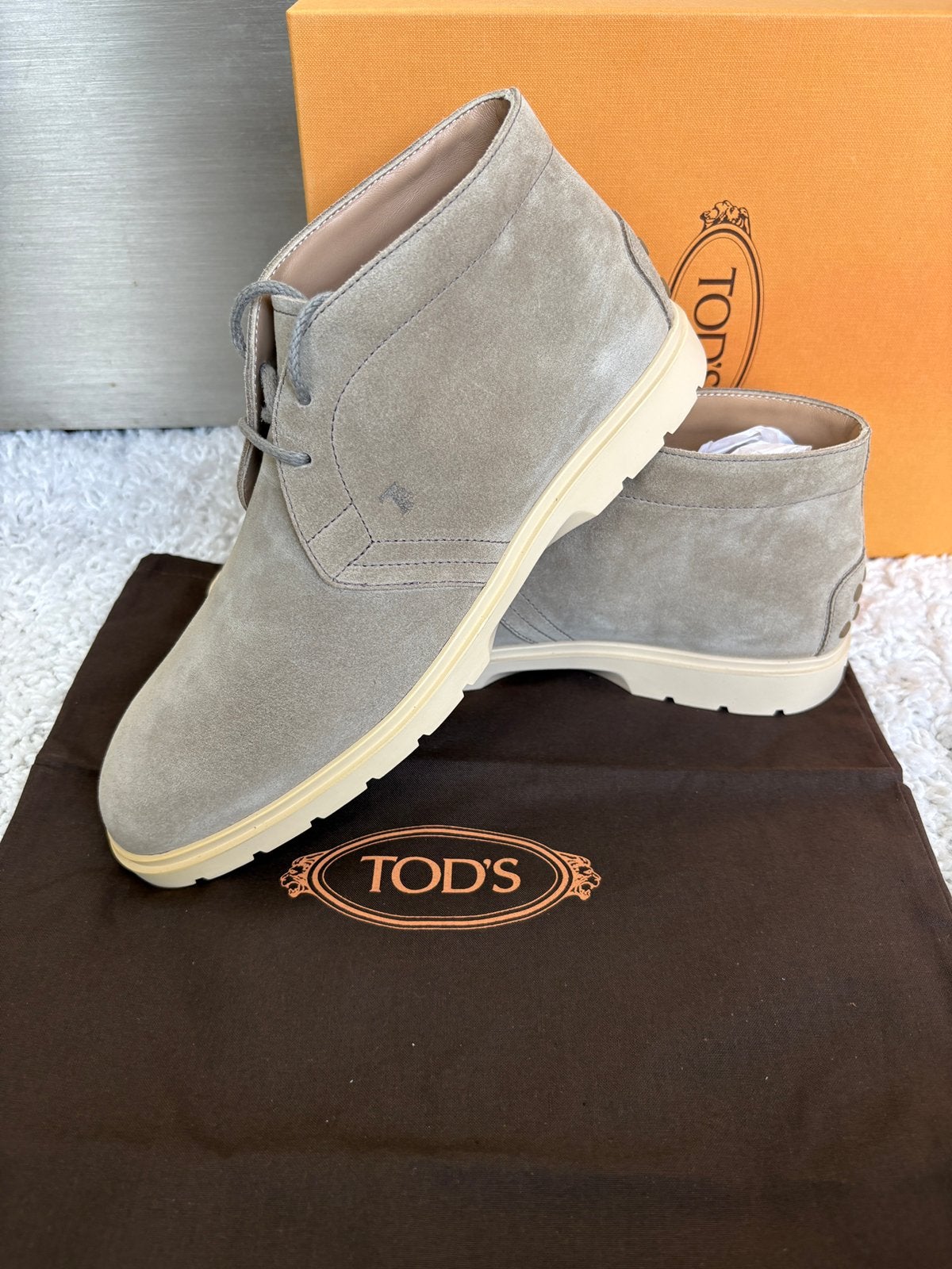 Tod’s maat 7.5 UK EU 41.5 nieuw in doos €650, Ophalen, Nieuw, Overige kleuren, Sneakers of Gympen