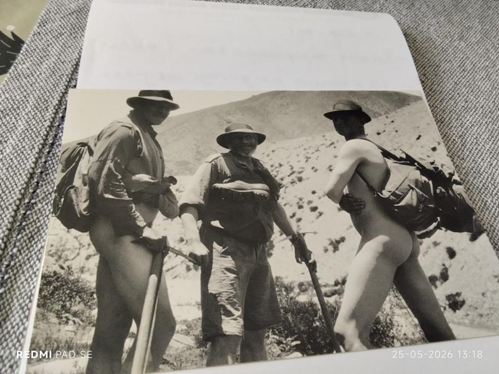 George Mallory MOUNT  EVEREST na het doorwaden van een beek, Ophalen of Verzenden
