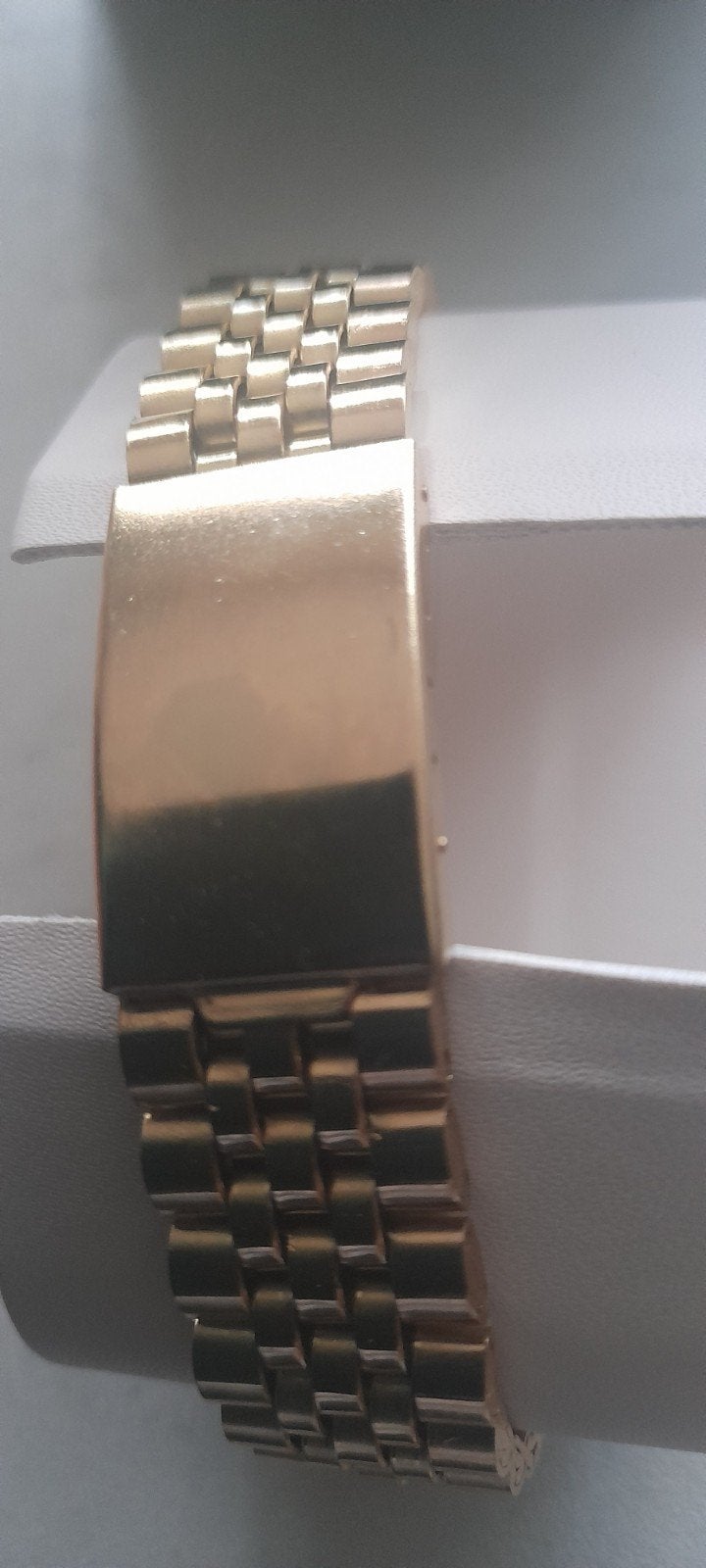 American Exchange Polshorloge Goudkleurig met Diamanten, Sieraden, Tassen en Uiterlijk, Horloges | Dames, Ophalen of Verzenden