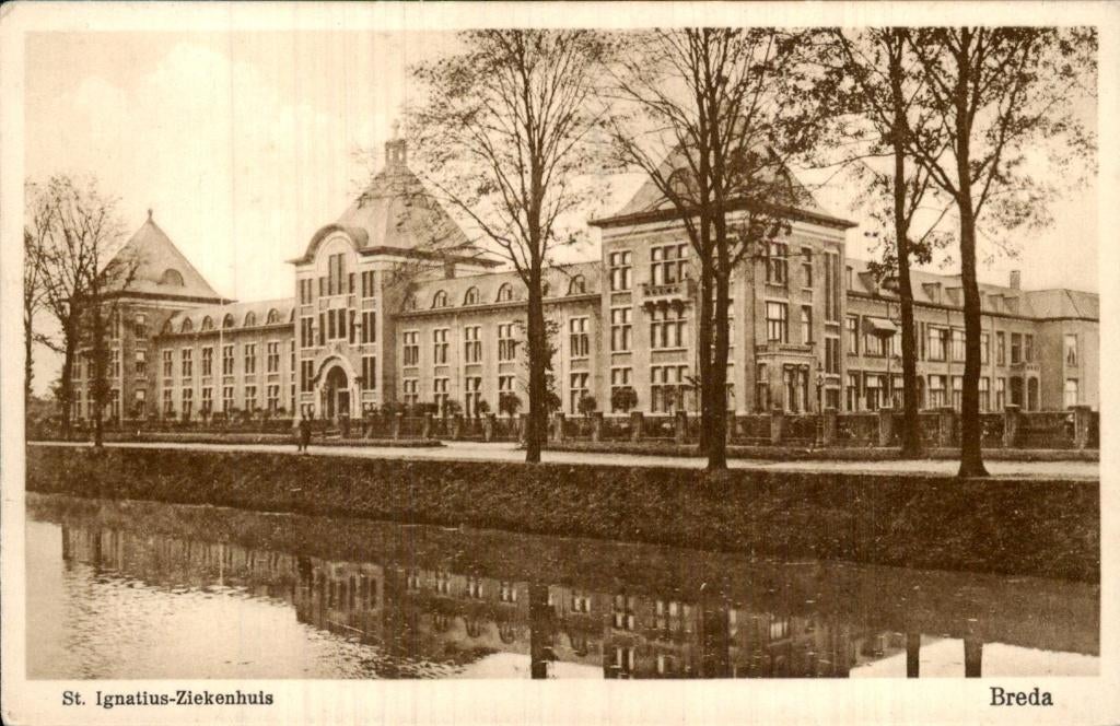 Breda - St. Ignatius-Ziekenhuis - Vooraanzicht, Verzamelen, Ansichtkaarten | Nederland, Ophalen of Verzenden, 1920 tot 1940, Ongelopen