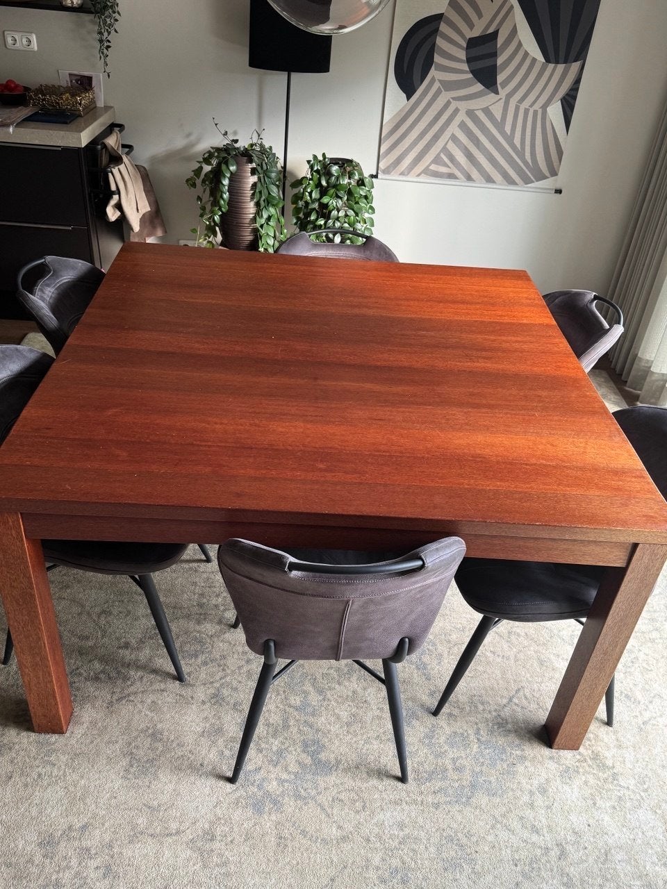 Zware kersenkleurige houten eettafel 150x150 cm, Ophalen, Gebruikt, Vierkant, Vijf personen of meer