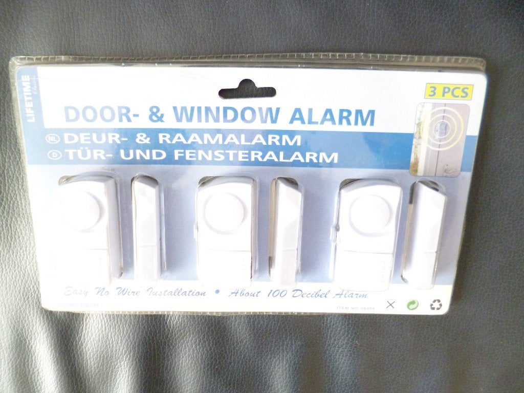 NIEUWE verpakking met 3x deur en raam alarm van Lifetime, Doe-het-zelf en Verbouw, Detector, Sensor of Melder, Raam of Deur, Nieuw
