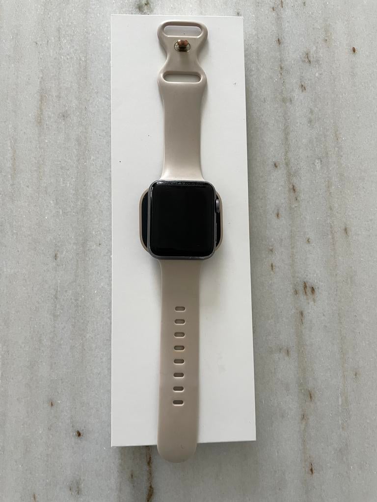 Apple watch 3, Ophalen of Verzenden, Gebruikt, Zwart, IOS