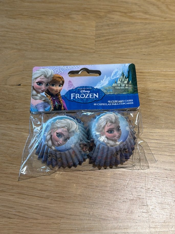 Disney Frozen cupcake vormpjes - 60 stuks, Ophalen, Nieuw, Cupcakes, Versiering