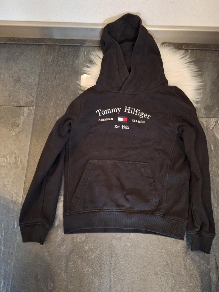 Jongenskleding maat 134/140 (Tommy Hilfiger, Vingino, Puma), Zwart, Tommy Hilfiger, Overige maten, Ophalen of Verzenden
